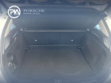 Mercedes B 180 d in weiss - normal