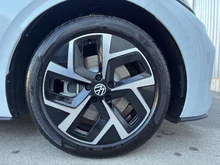 VW ID.3 Neo Life 125 kW - 50 kWh in Gletscherweiß Metallic