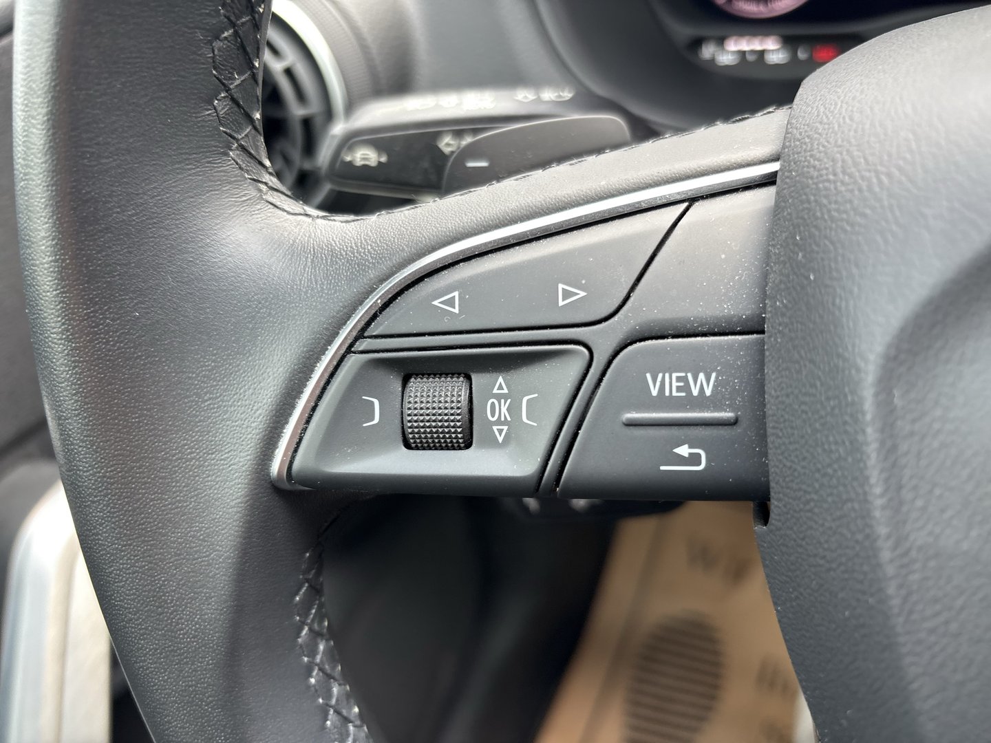 Audi Q2 35 TDI | Bild 11 von 22