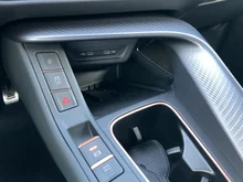CUPRA Terramar 1.5 e-TSI 150 PS DSG in Fjord-Blau