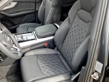 Audi Q7 60 TFSI e quattro 360 kW in daytonagrau perleffekt