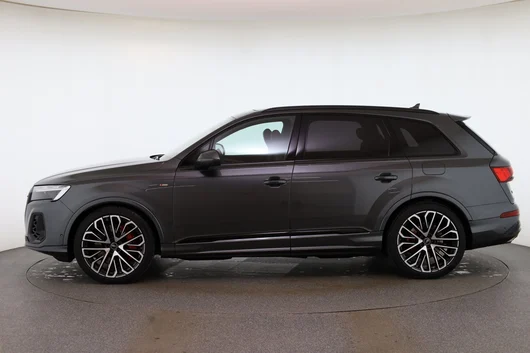 Bild eines Audi Q7 60 TFSI e quattro 360 kW