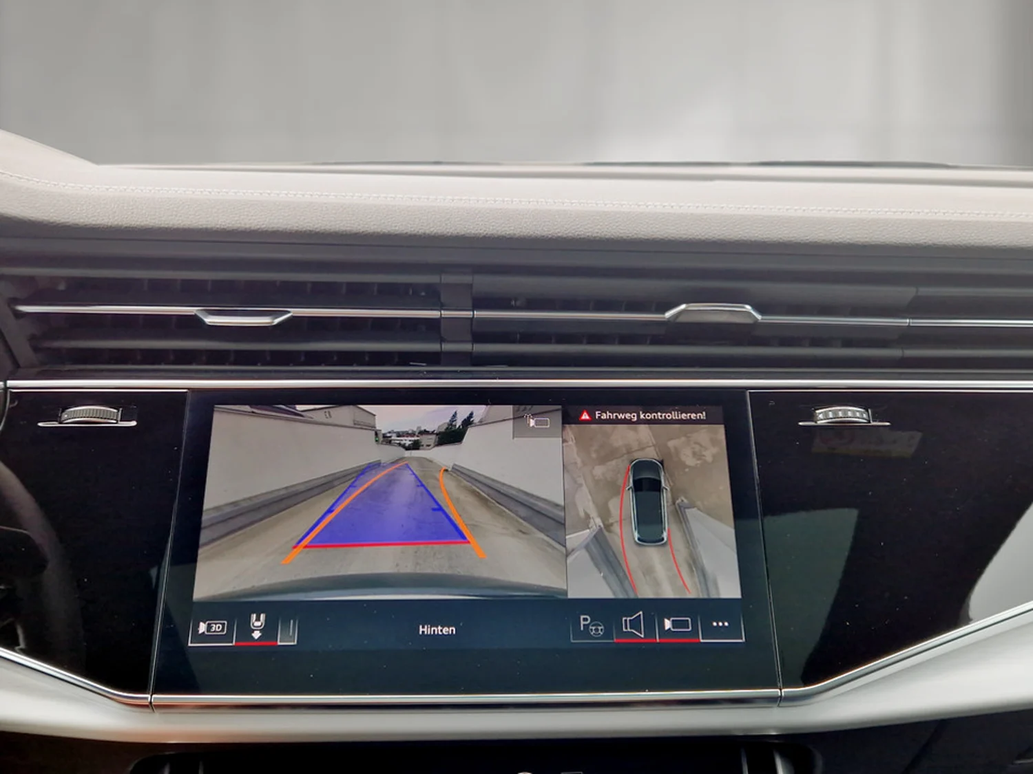 Bild eines Audi Q7 60 TFSI e quattro 360 kW