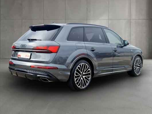 Bild eines Audi Q7 60 TFSI e quattro 360 kW