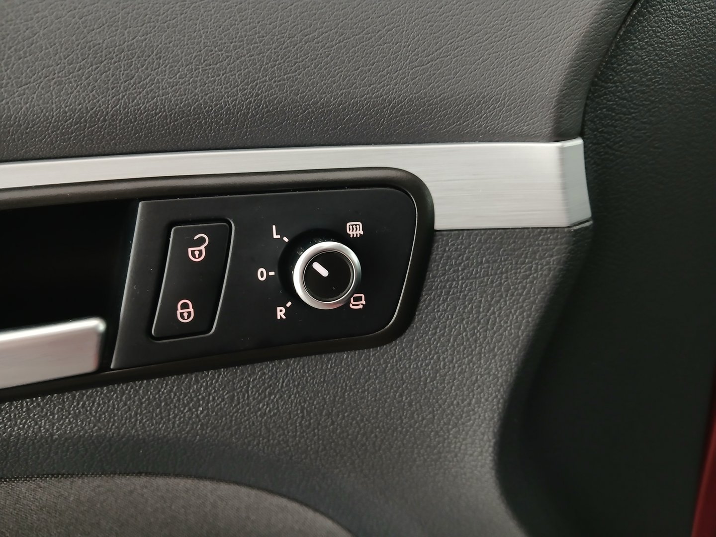 VW Touran Trendline BMT TDI | Bild 12 von 29