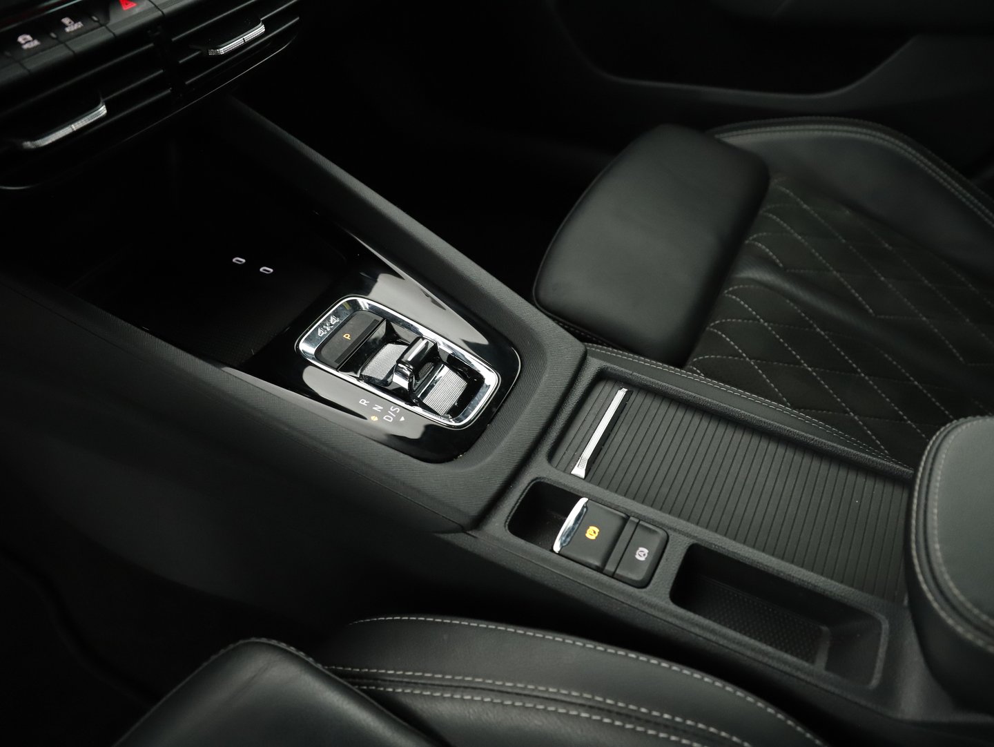Škoda Octavia Combi 4x4 RS TDI DSG | Bild 24 von 32