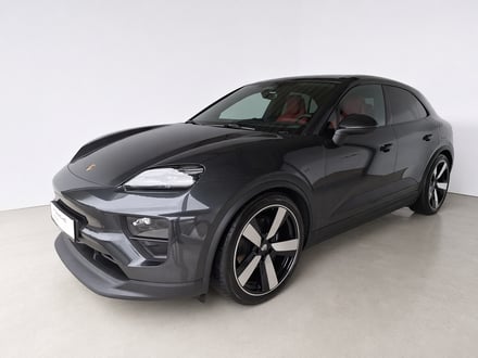 Porsche Macan 4
