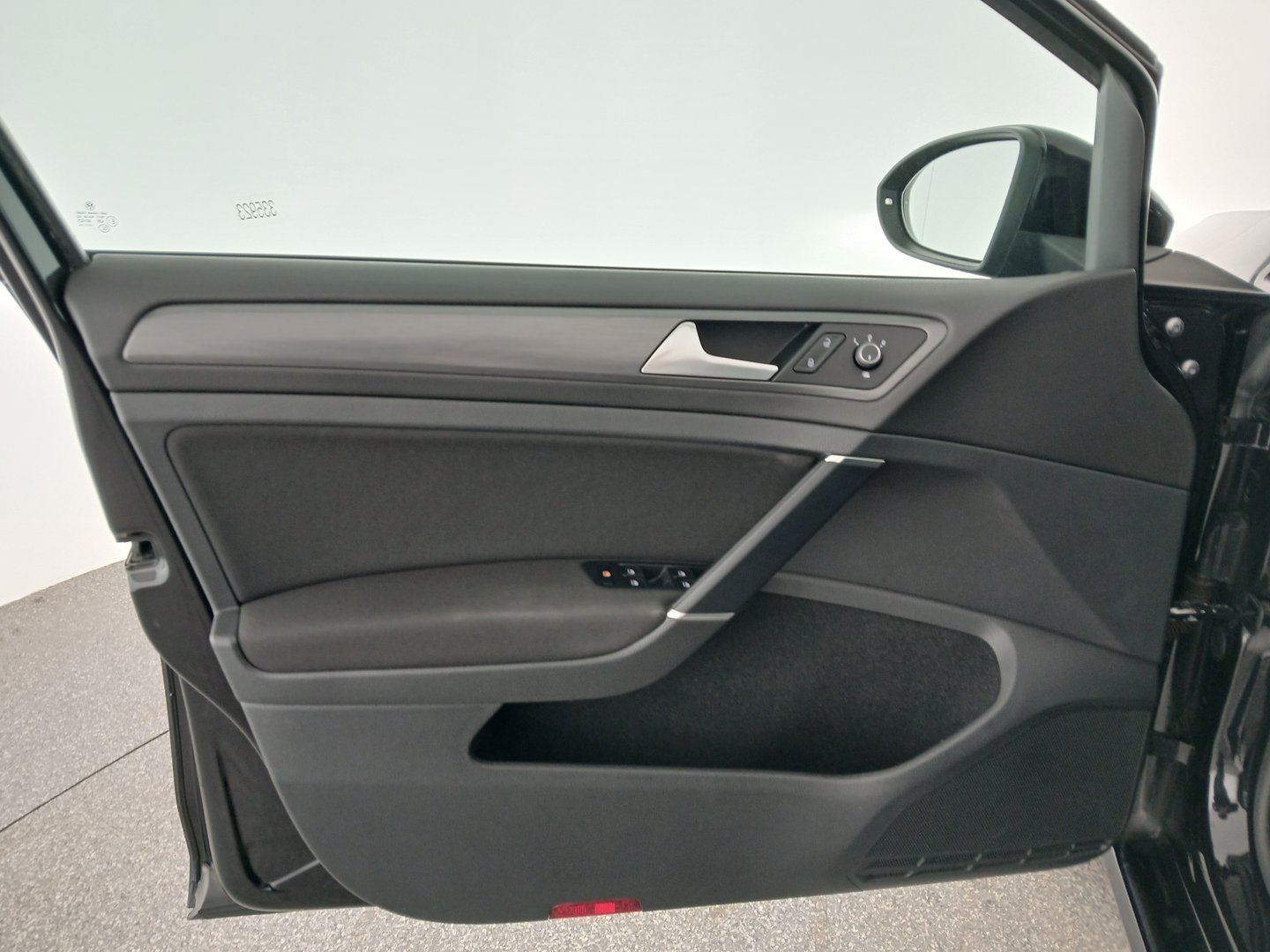 VW e-Golf | Bild 10 von 30