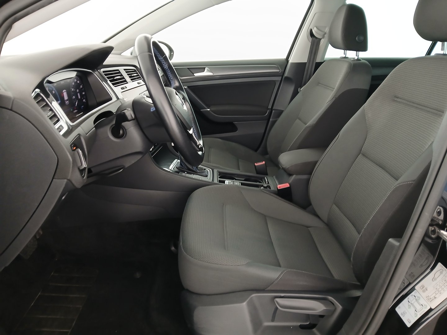 VW e-Golf | Bild 13 von 30