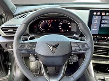 CUPRA Formentor TRIBE e-HYBRID 204 PS DSG in Mangan-Grün Matt