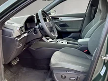CUPRA Formentor TRIBE e-HYBRID 204 PS DSG in Mangan-Grün Matt
