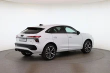 Audi Q3 Sportback TFSI quattro 150 kW in Gletscherweiß Metallic