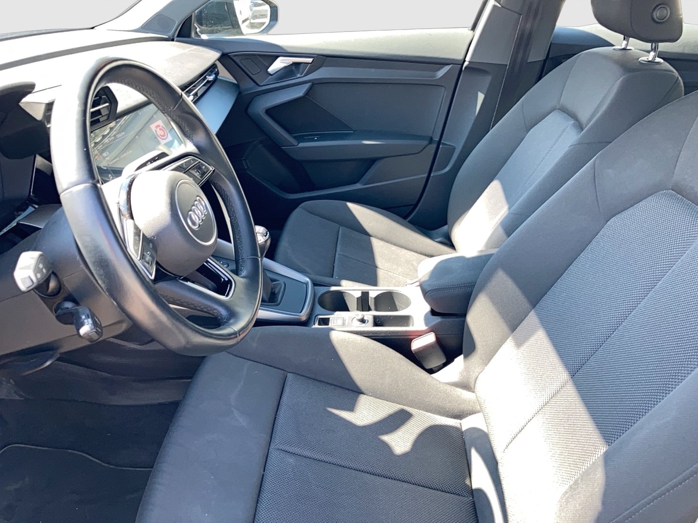 Audi A3 Sportback 30 TDI | Bild 9 von 24