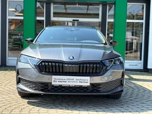 Škoda Octavia Combi Sportline TDI DSG in Graphit-Grau Metallic