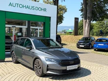 Škoda Octavia Combi Sportline TDI DSG in Graphit-Grau Metallic