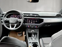 Audi Q3 35 TFSI S line exterieur in Daytonagrau perleff.