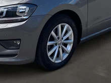 VW Golf Sportsvan Lounge BMT TSI in limestone grey met.