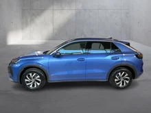 VW T-Roc Life eTSI DSG in Celestial Blue