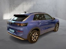 VW T-Roc Life eTSI DSG in Celestial Blue