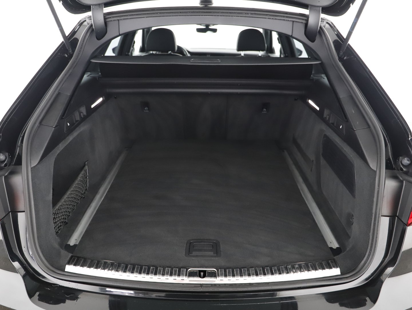 Audi A6 Avant 40 TDI quattro Design | Bild 10 von 13