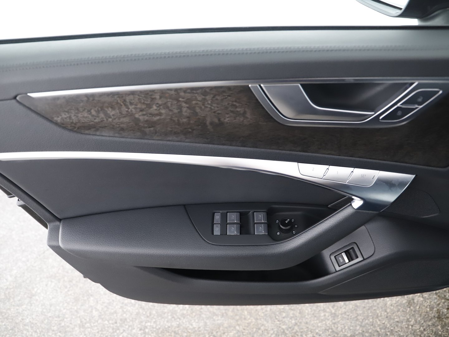 Audi A6 Avant 40 TDI quattro Design | Bild 4 von 13