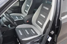 VW Tiguan Sport & Style TDI D-PF 4MOTION in deepblack perleffekt