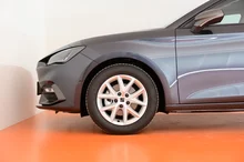 Thumbnail-Foto von Fahrzeug