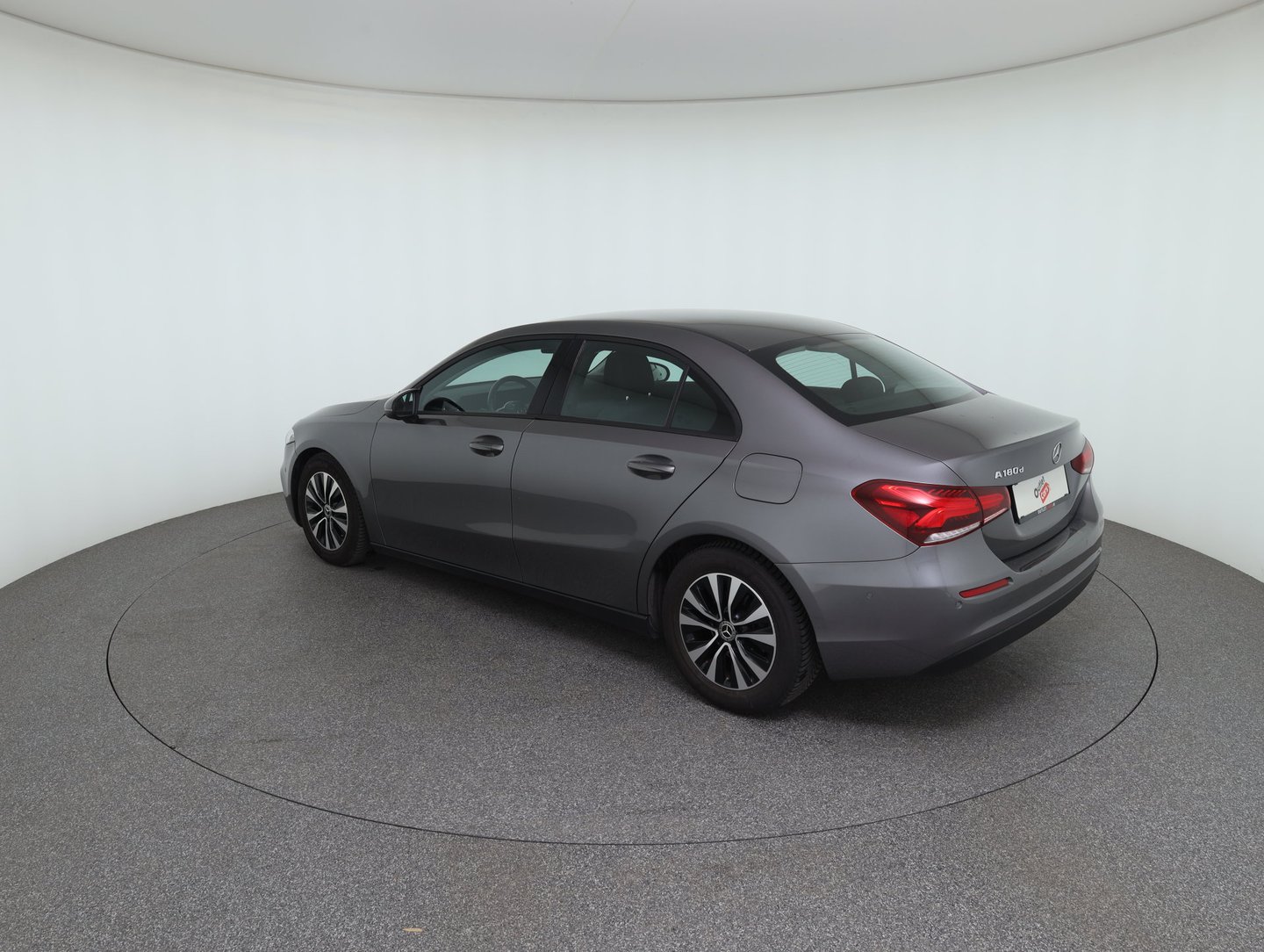 Mercedes A 180 d Limousine Aut. | Bild 7 von 35