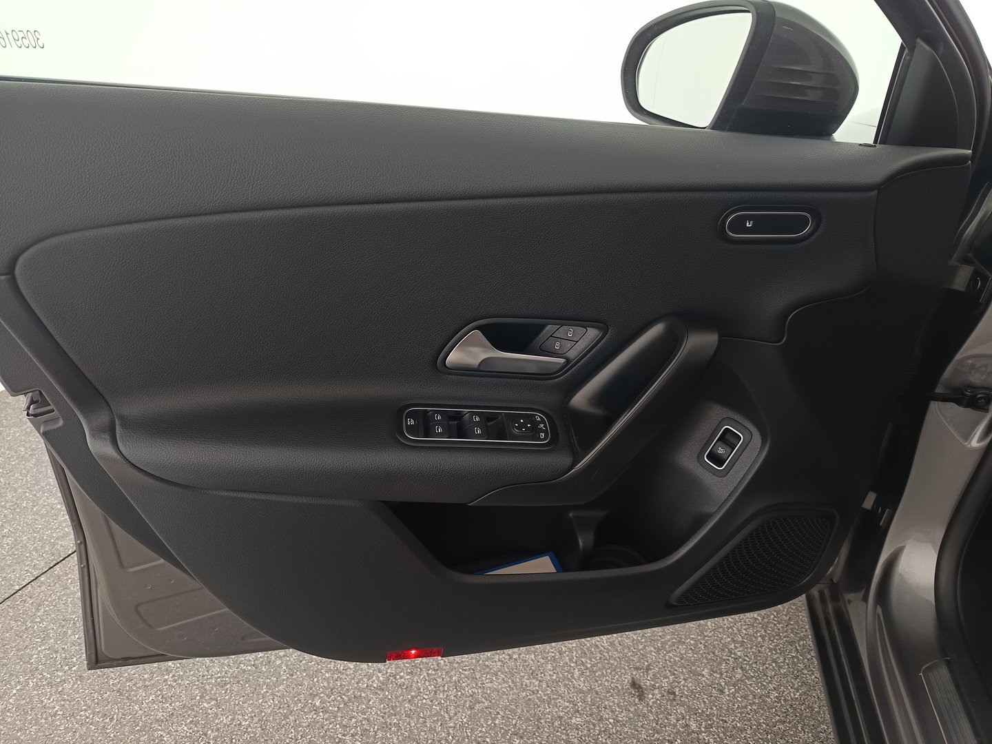Mercedes A 180 d Limousine Aut. | Bild 10 von 35