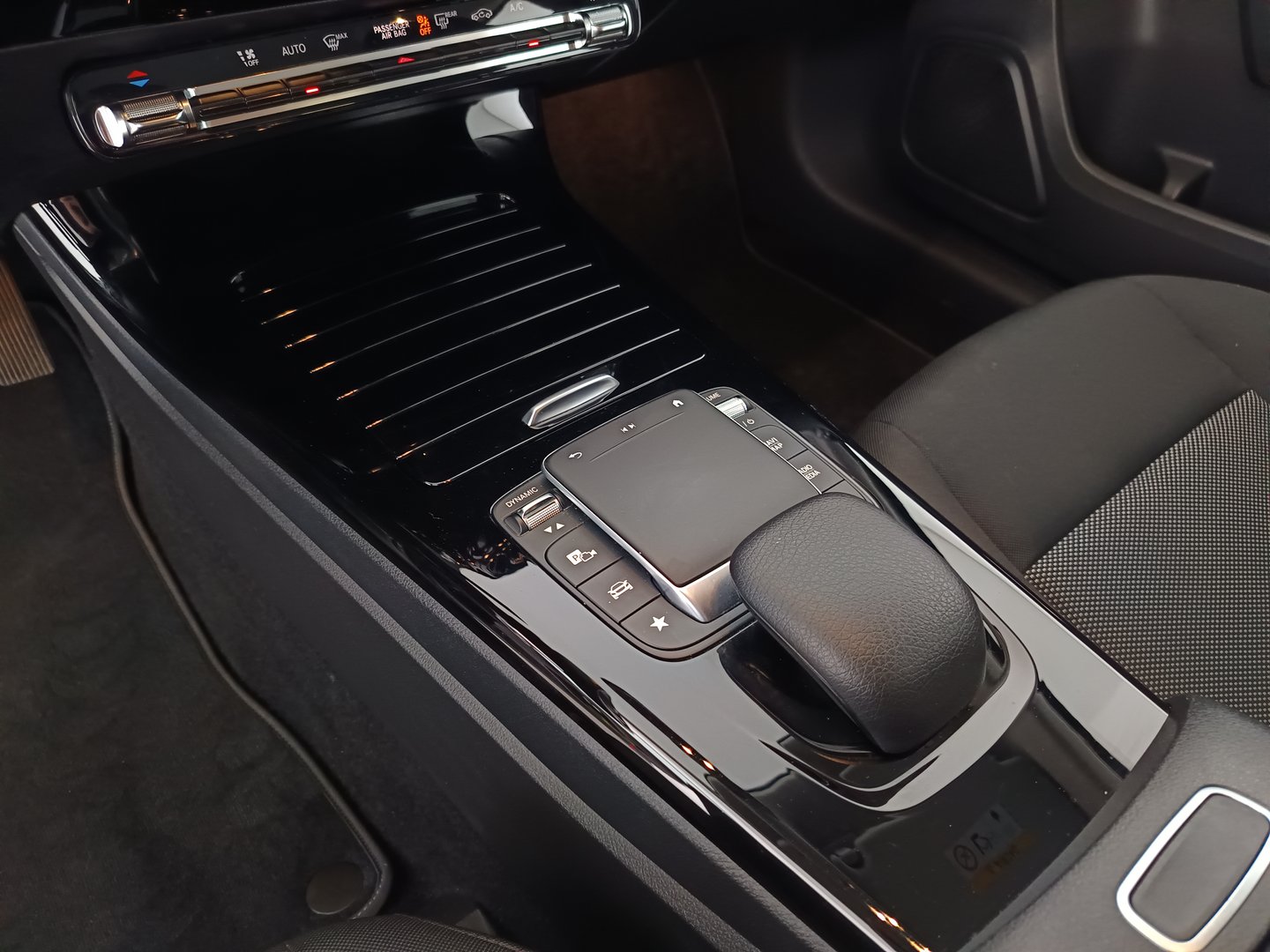 Mercedes A 180 d Limousine Aut. | Bild 31 von 35
