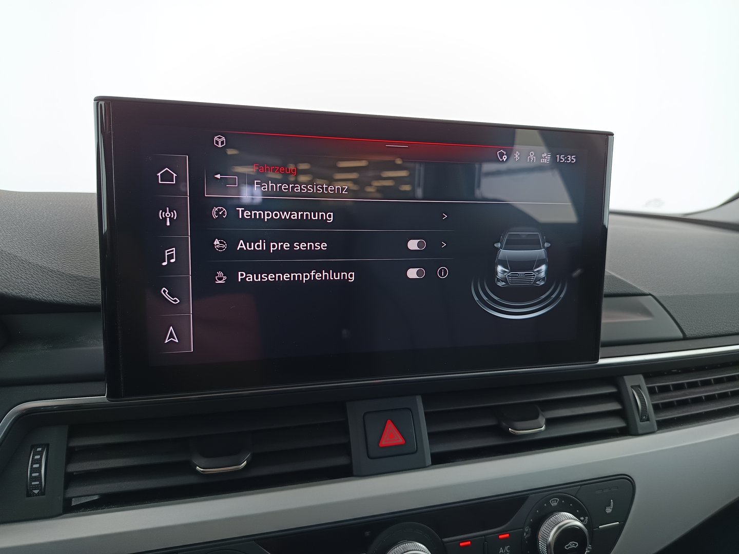 Audi A4 Limousine 30 TDI S line | Bild 24 von 32