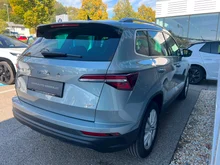 Škoda Karoq 4x4 Selection TDI DSG in Smokey Diamond-Silber Metallic