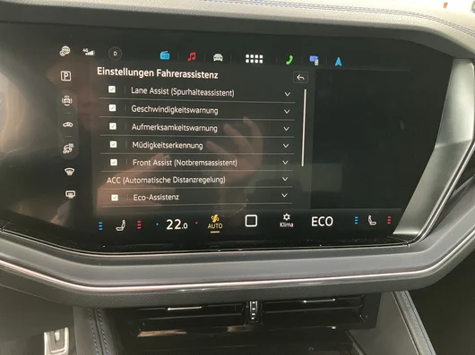 Bild eines VW Touareg R eHybrid TSI 4M. Final Edition