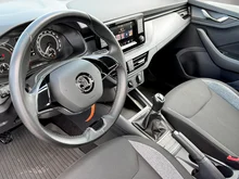 Škoda Kamiq SC TSI in Black-Magic Perleffekt