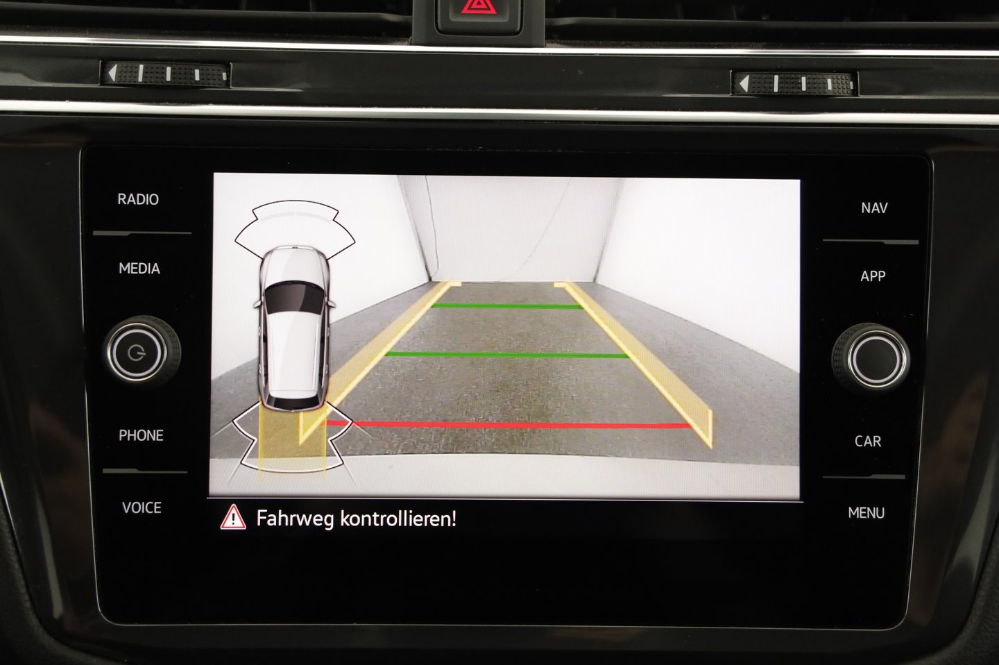 VW Tiguan Allspace Life TDI 4MOTION DSG | Bild 11 von 19