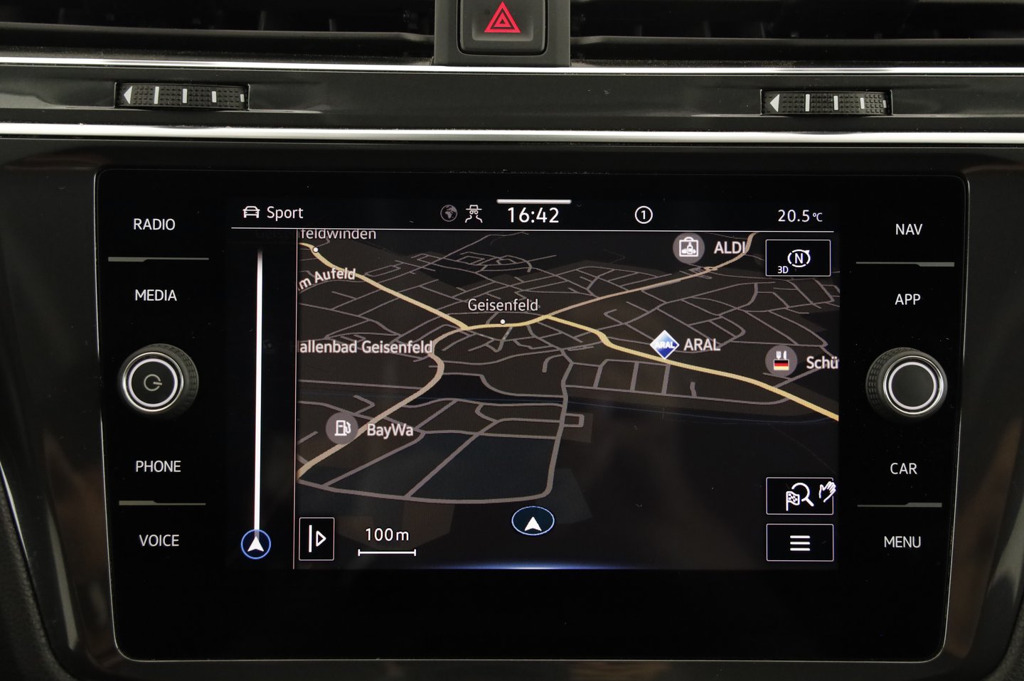 VW Tiguan Allspace Life TDI 4MOTION DSG | Bild 10 von 19