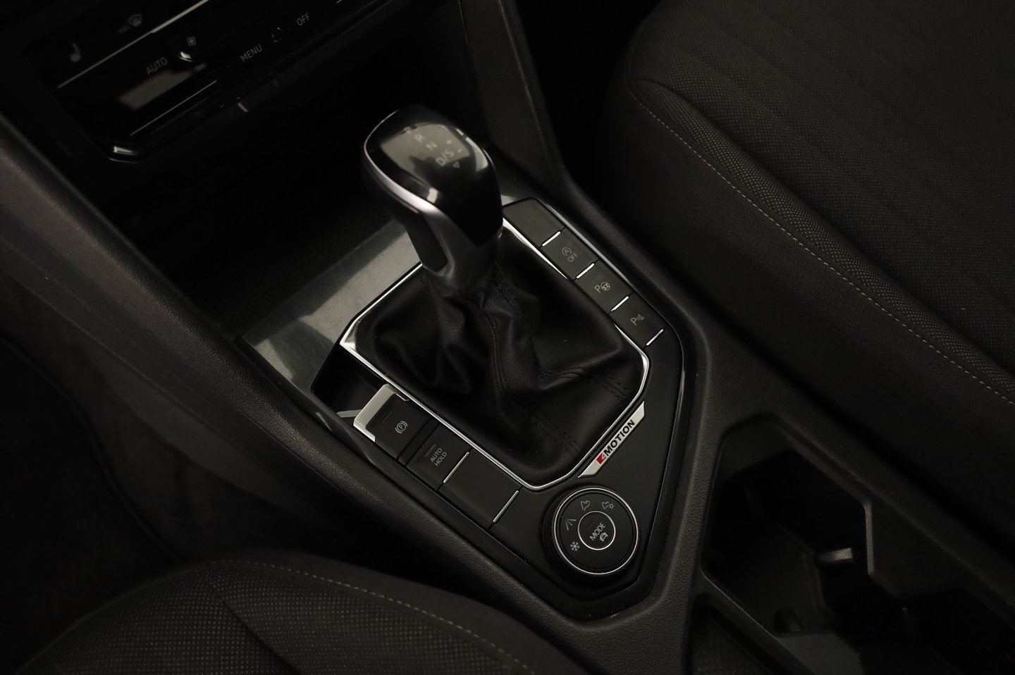 VW Tiguan Allspace Life TDI 4MOTION DSG | Bild 8 von 19
