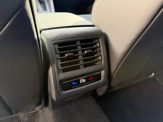 Bild eines Golf Variant Business mHeV TSI DSG