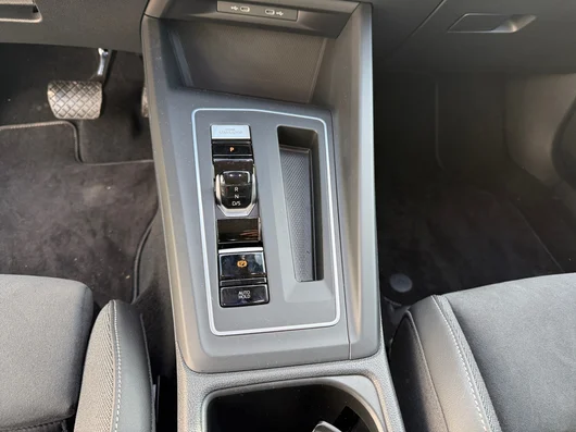 Bild eines Golf Variant Business mHeV TSI DSG