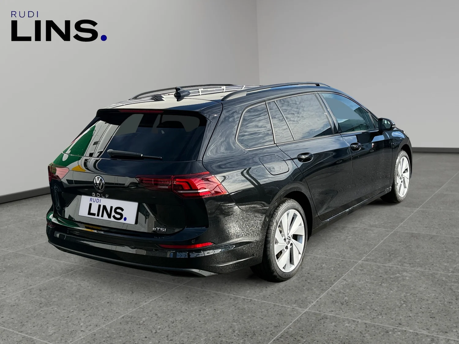 Bild eines Golf Variant Business mHeV TSI DSG