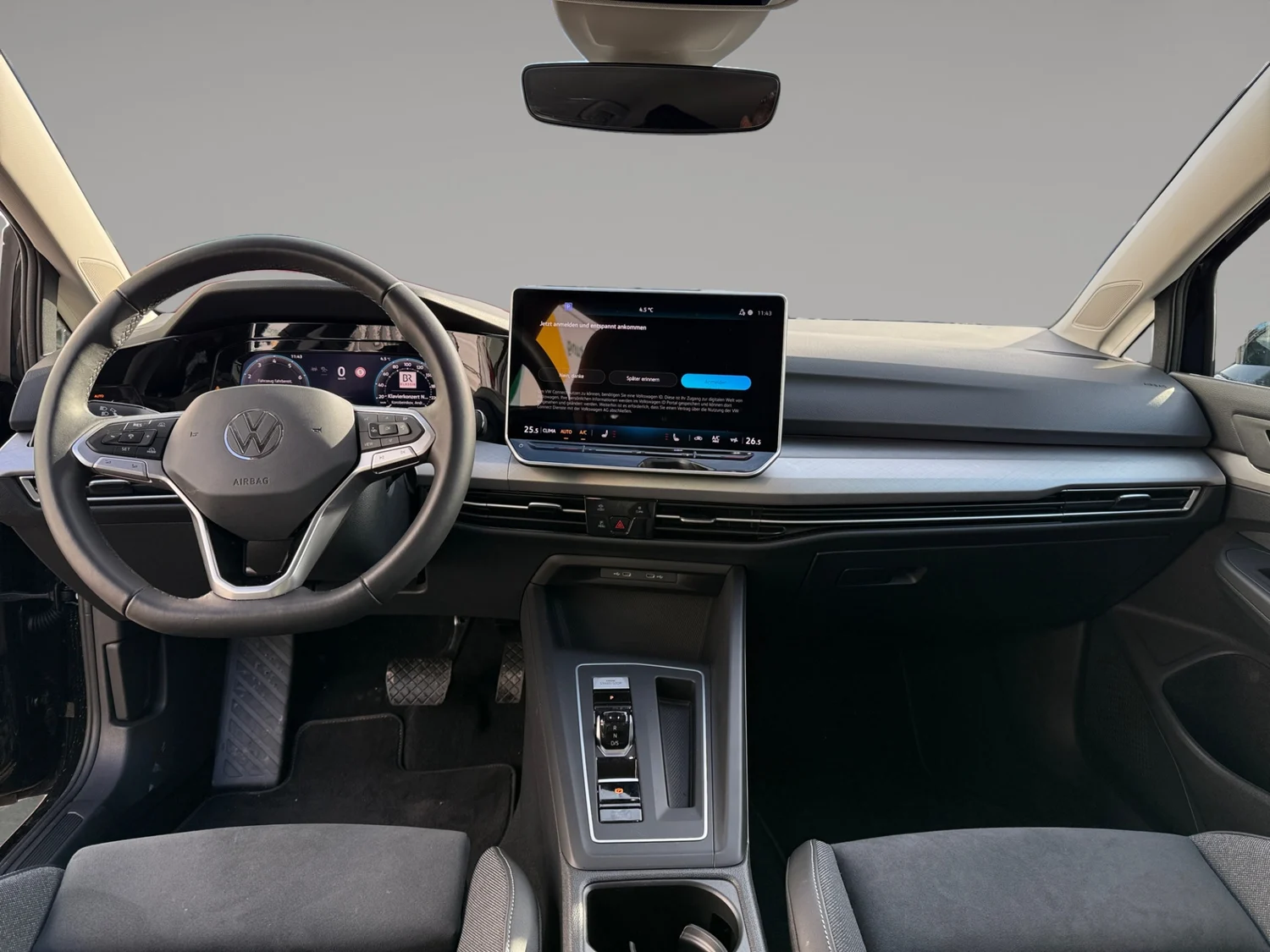 Bild eines Golf Variant Business mHeV TSI DSG