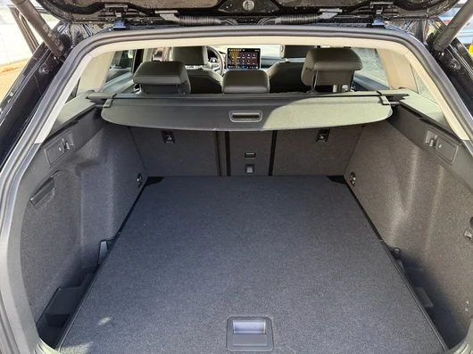 Bild eines Golf Variant Business mHeV TSI DSG