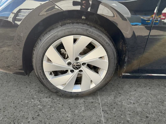 Bild eines Golf Variant Business mHeV TSI DSG