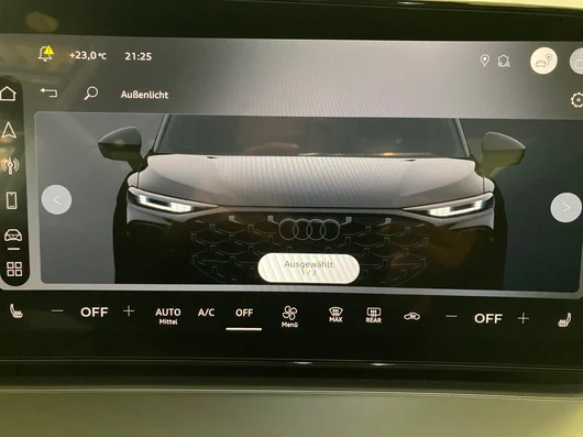 Bild eines Audi Q3 TFSI quattro 150 kW  intense