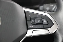 VW Touran Highline TSI DSG in Uranograu