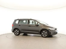VW Touran Highline TSI DSG in Uranograu