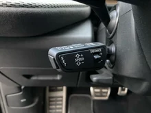 Audi Q5 SUV TDI quattro 150 kW in Mythosschwarz Metallic