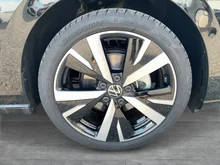 VW Golf Rabbit TSI in Grenadillschwarz Metallic