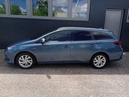 Toyota Auris TS 1,8 VVT-i Hybrid Active
