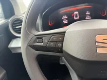 SEAT Arona Reference Edition 1.0 TSI in Fjord-Blau